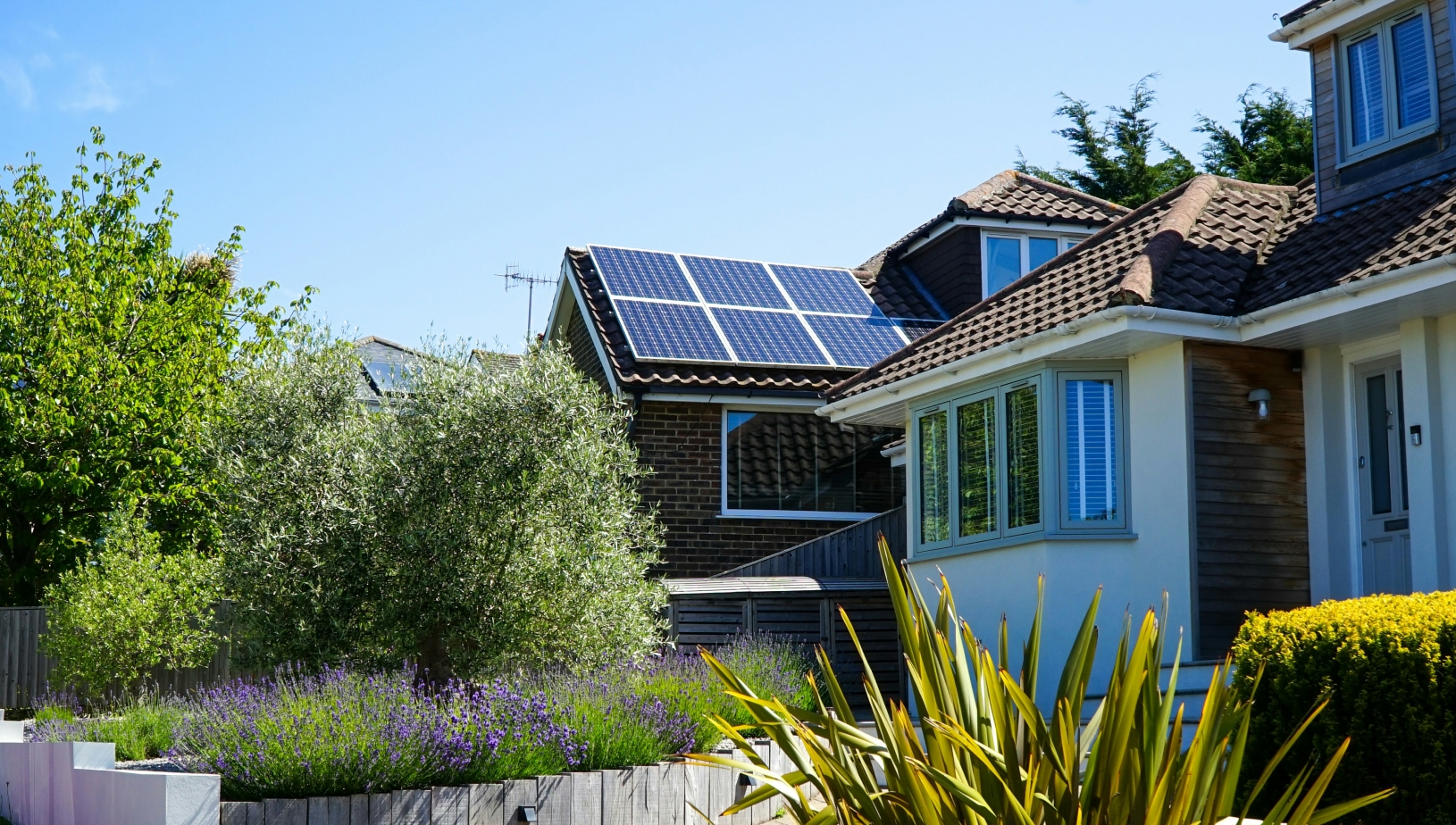 Casas con paneles solares